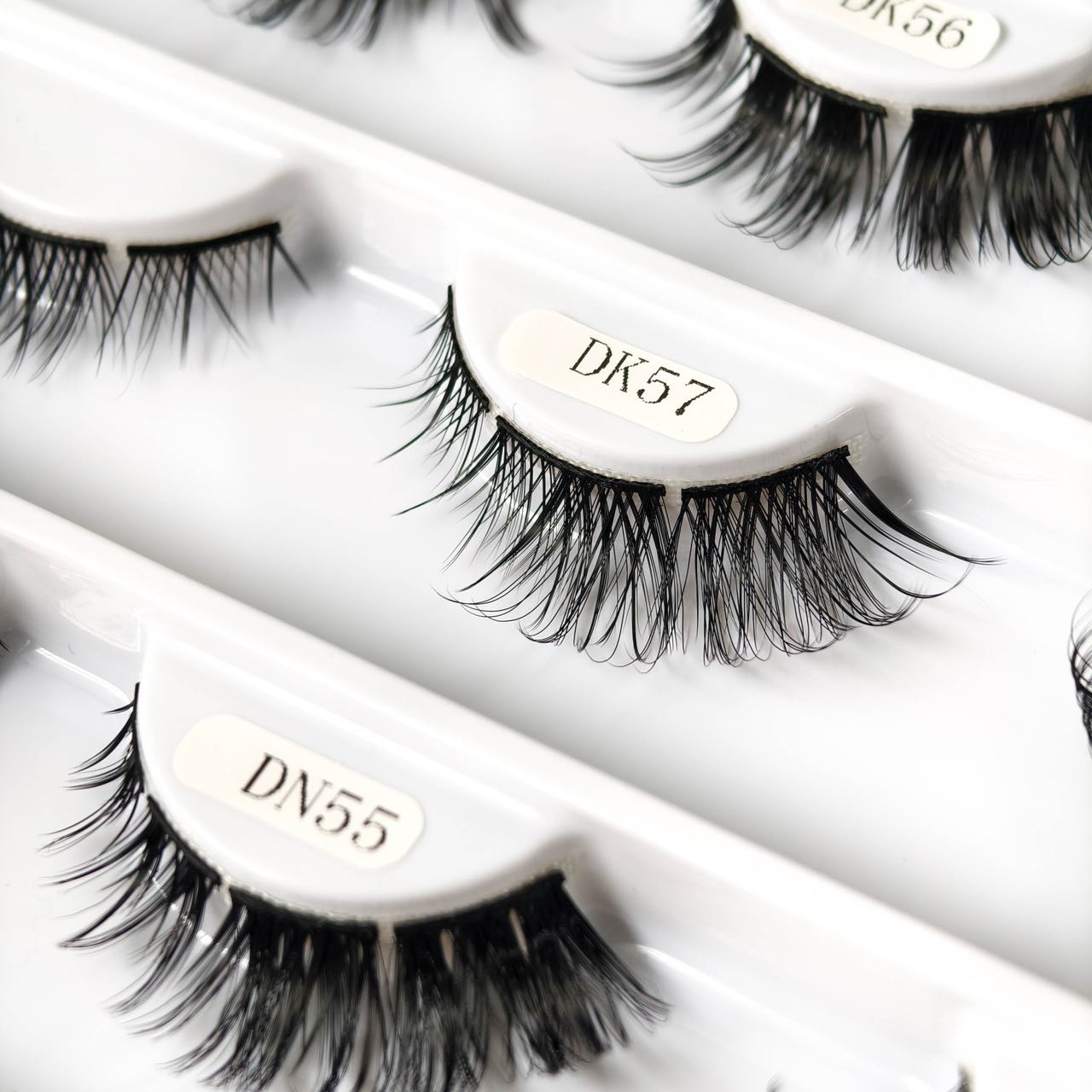 Pre-mapped wispy cluster lashes bulk wholesale